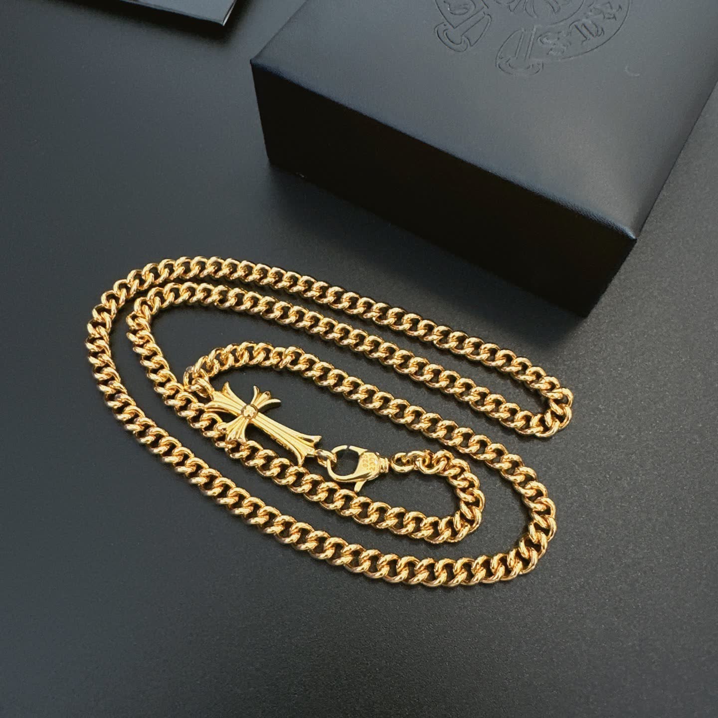 Chrome Hearts Rome Jewelry Gold-Plated Chain with Cross Pendant